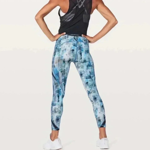 Lululemon On Pace Tight 7/8 *25"Sun Dazed Multi Blue / Super Dark - Picture 7 of 12